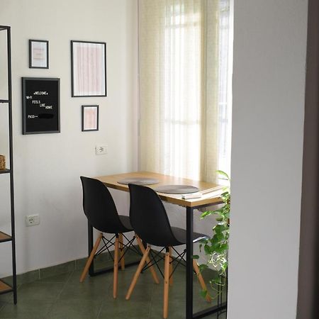 Feels Like Home Studio Apartments - Flh Albania 티라나 외부 사진