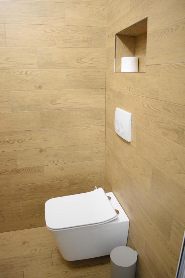 Feels Like Home Studio Apartments - Flh Albania 티라나 외부 사진