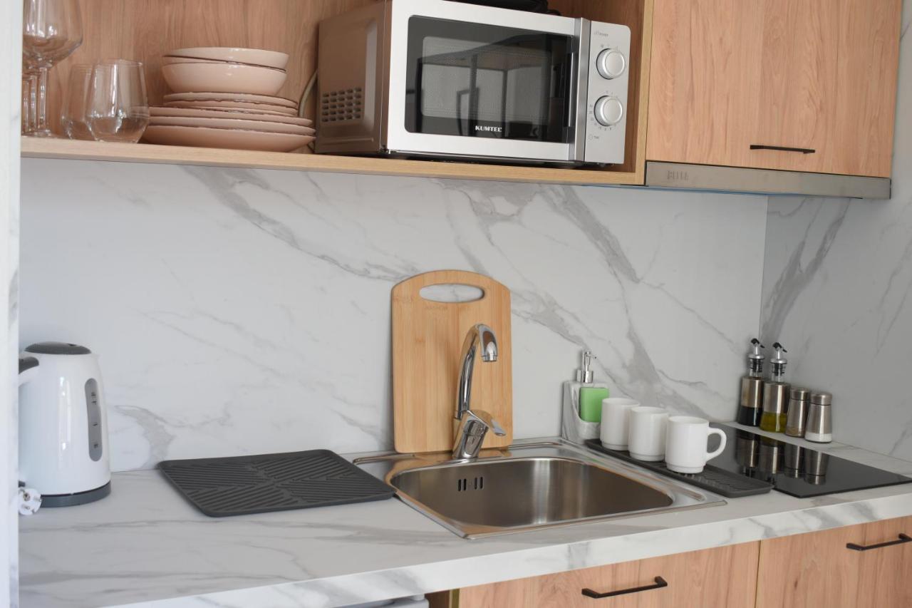 Feels Like Home Studio Apartments - Flh Albania 티라나 외부 사진