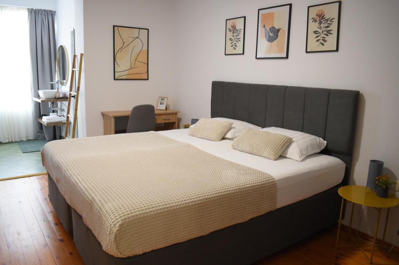 Feels Like Home Studio Apartments - Flh Albania 티라나 외부 사진