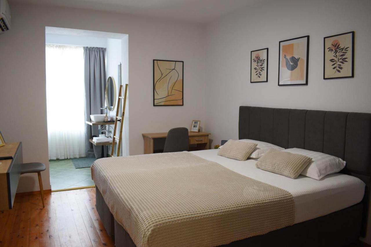 Feels Like Home Studio Apartments - Flh Albania 티라나 외부 사진